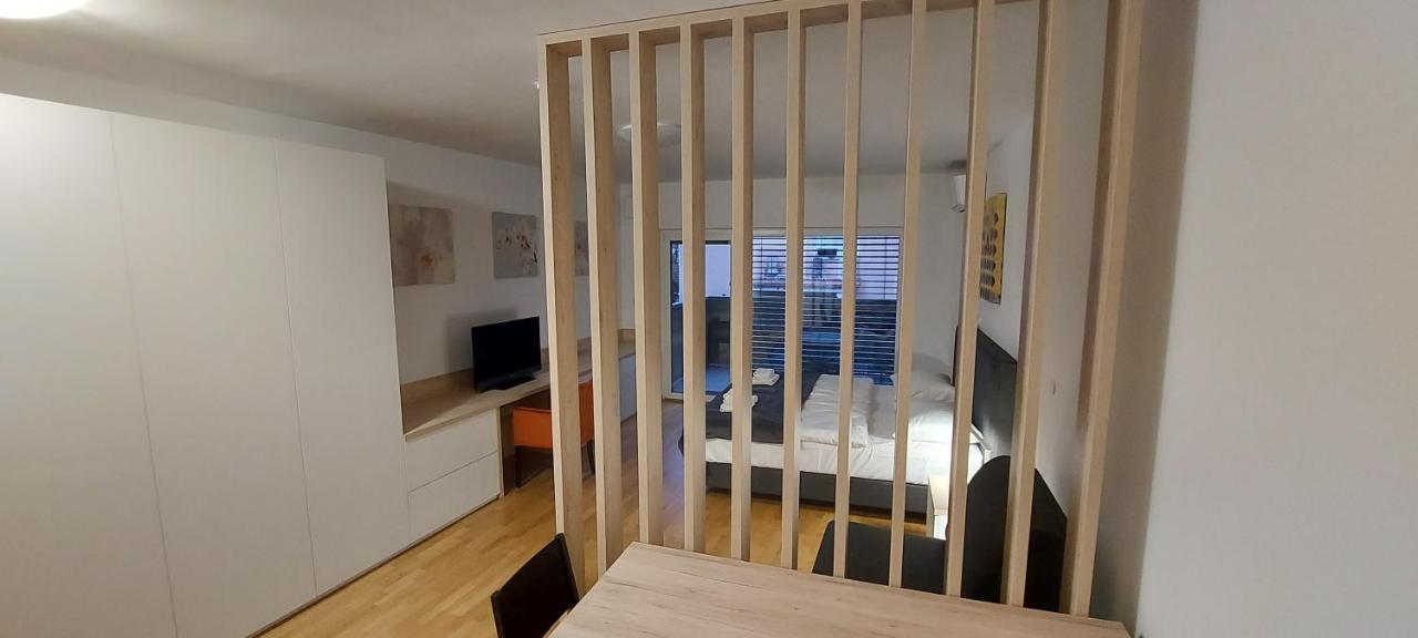 Bed & Breakfast Rezidenca Pipanova Ljubljana Luaran gambar